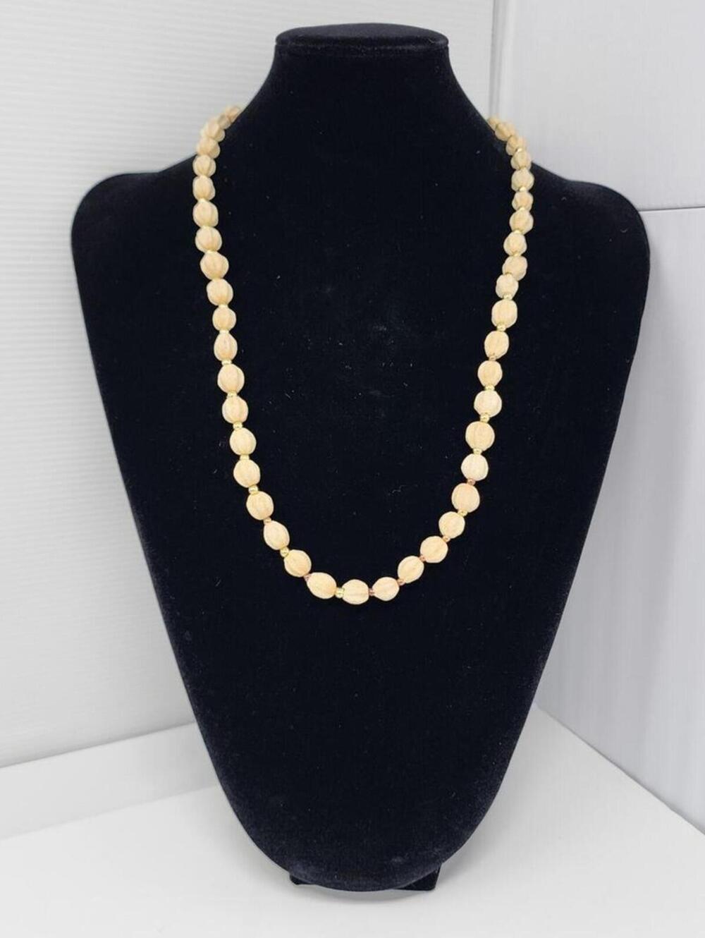Vintage Marbiney Seed Bead Necklace View 3